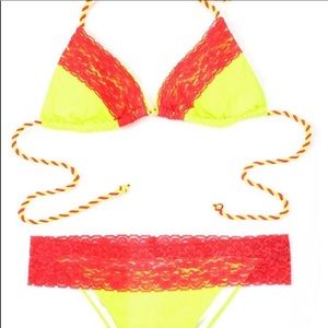yellow triangle bikini red lace XL extra large